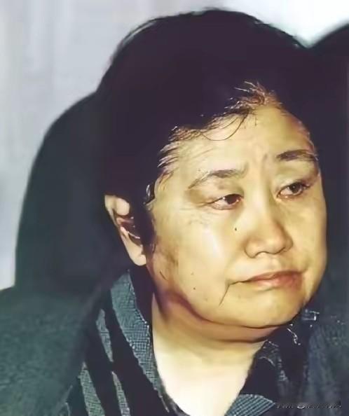 纪检铁骨巾帼典范，秉公执纪坚守正道
 
她刘丽英就是被誉为纪检“铁娘子”和当代“