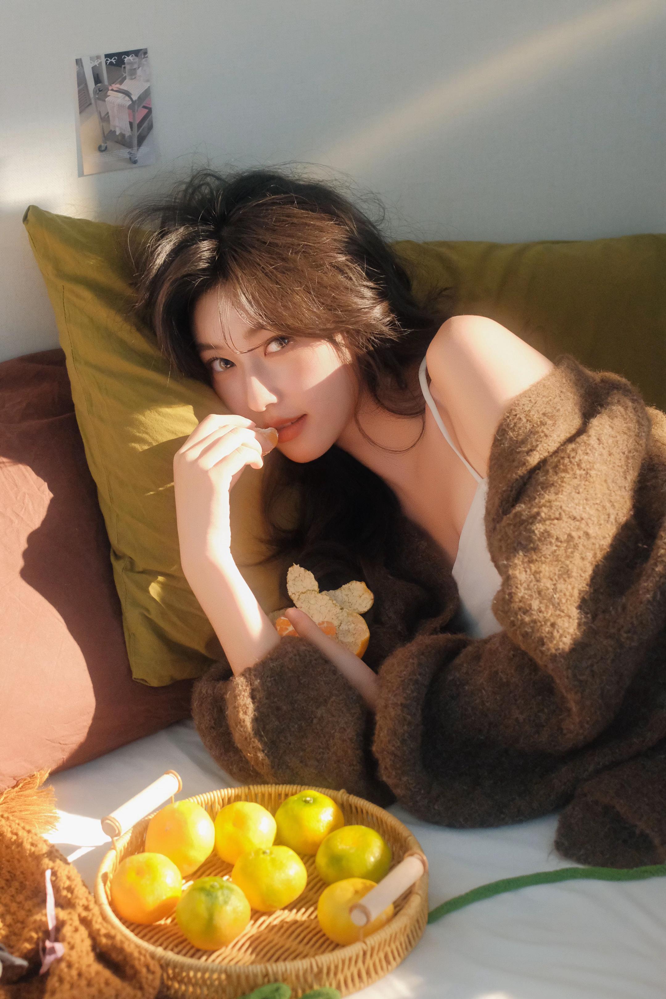 秋天是酸涩的橘子味🍊。