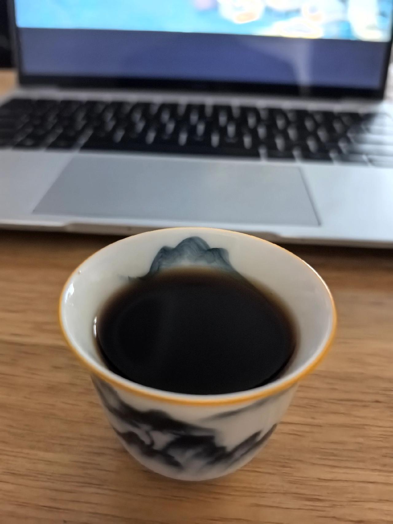 当有一天你喝醋都能品出回甘了，你就不会纠结于生活中的那点小事了。
#干了这杯醋 