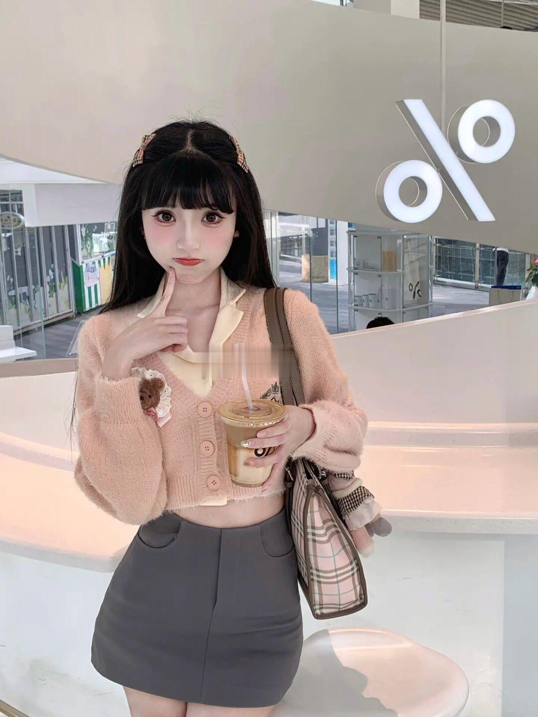 姐妹说我模仿她的穿衣风格…
