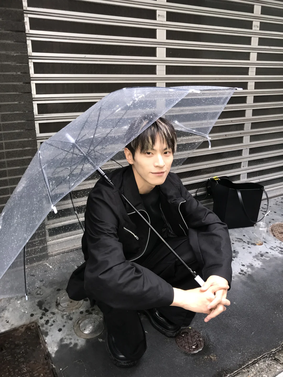 阴雨天带来的氛围感