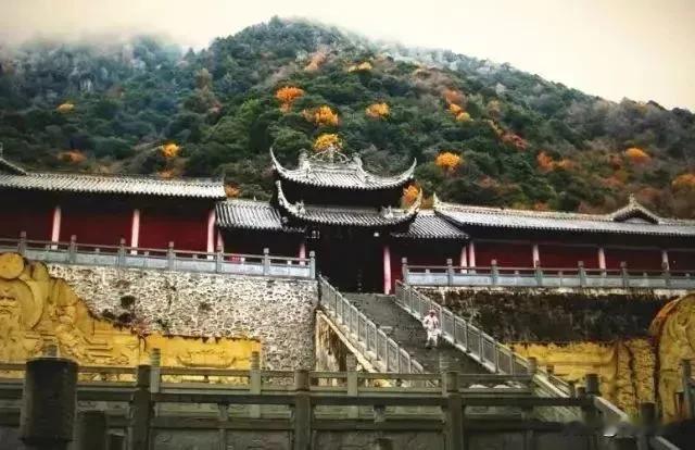 冬日生活打卡季寺山靈