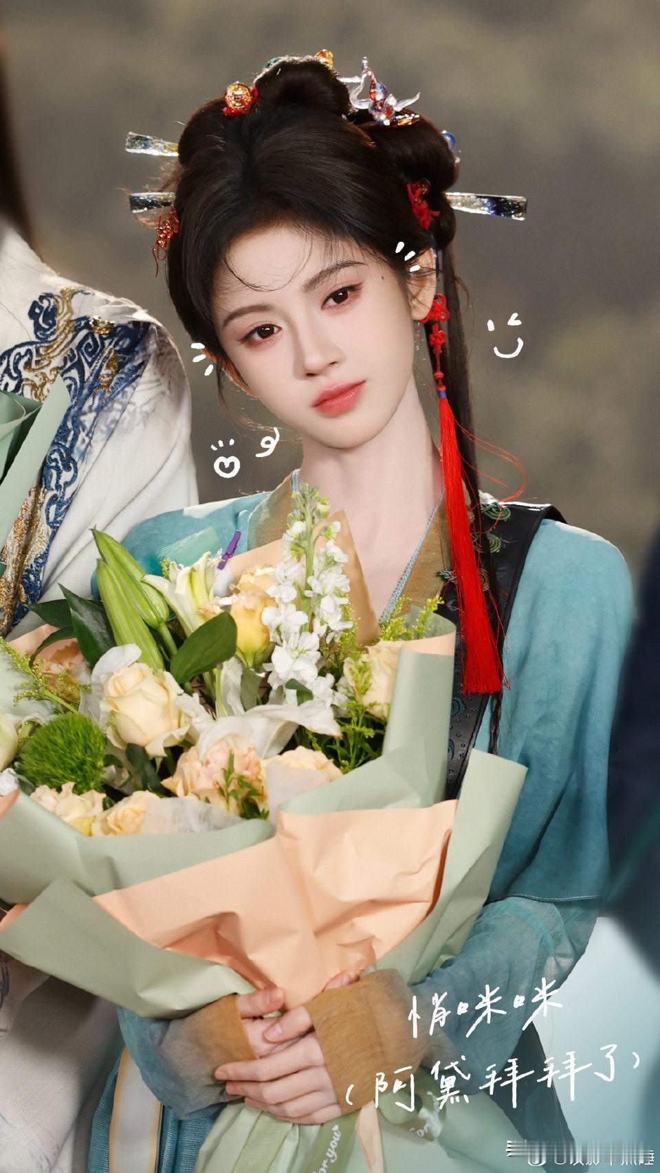 鞠婧祎收入解释了娱乐圈的一个怪象，那就是明星们都说做明星没有自由，没有隐私，做演