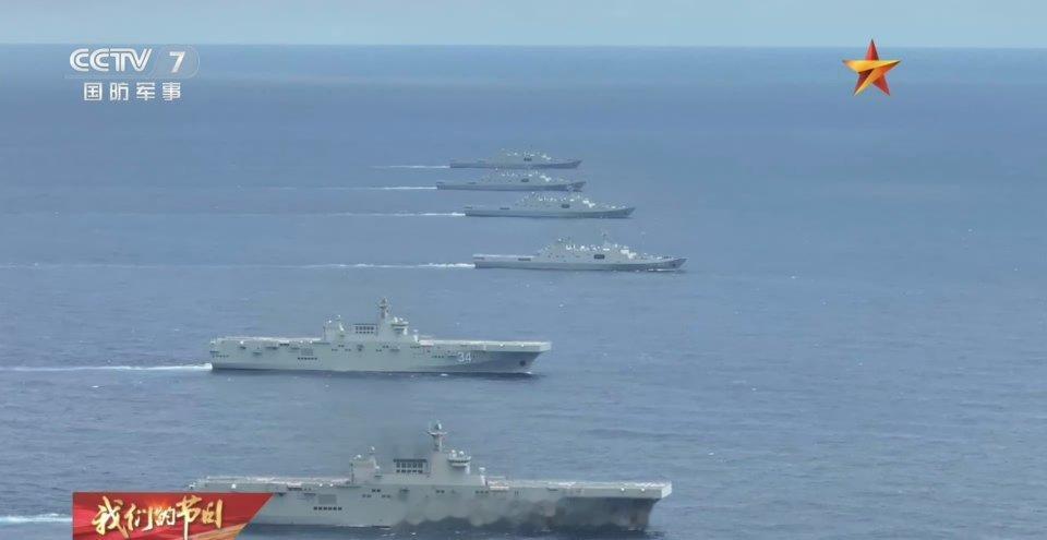 海南舰湖北舰南海某海域开展训练这几艘舰一次性能够投放兵力上岸？ ​​​