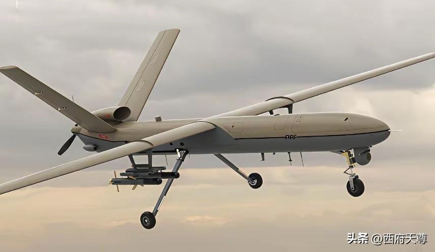 伊朗要找到美国航母的位置都够呛，没有卫星，只能用无人机在茫茫大海找寻，好不容易找