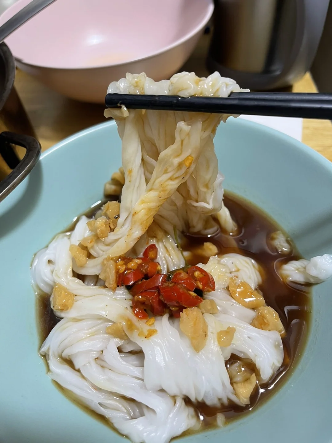 香港🇭🇰也有泡沫箱肠粉 你指定地铁站