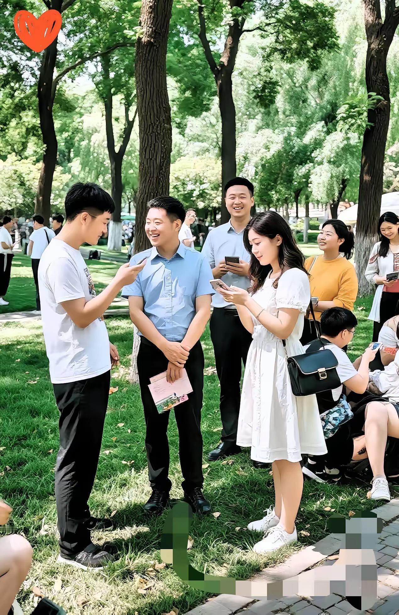 现在的年轻人变成了低欲望群体
        很多年轻人尤其是男性不愿意再做舔狗