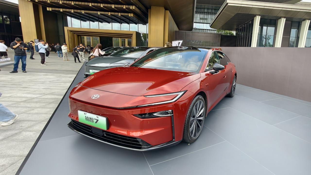 铂智 7 预售价格来了！补贴权益价 15.68-20.98 万元

700 Ma