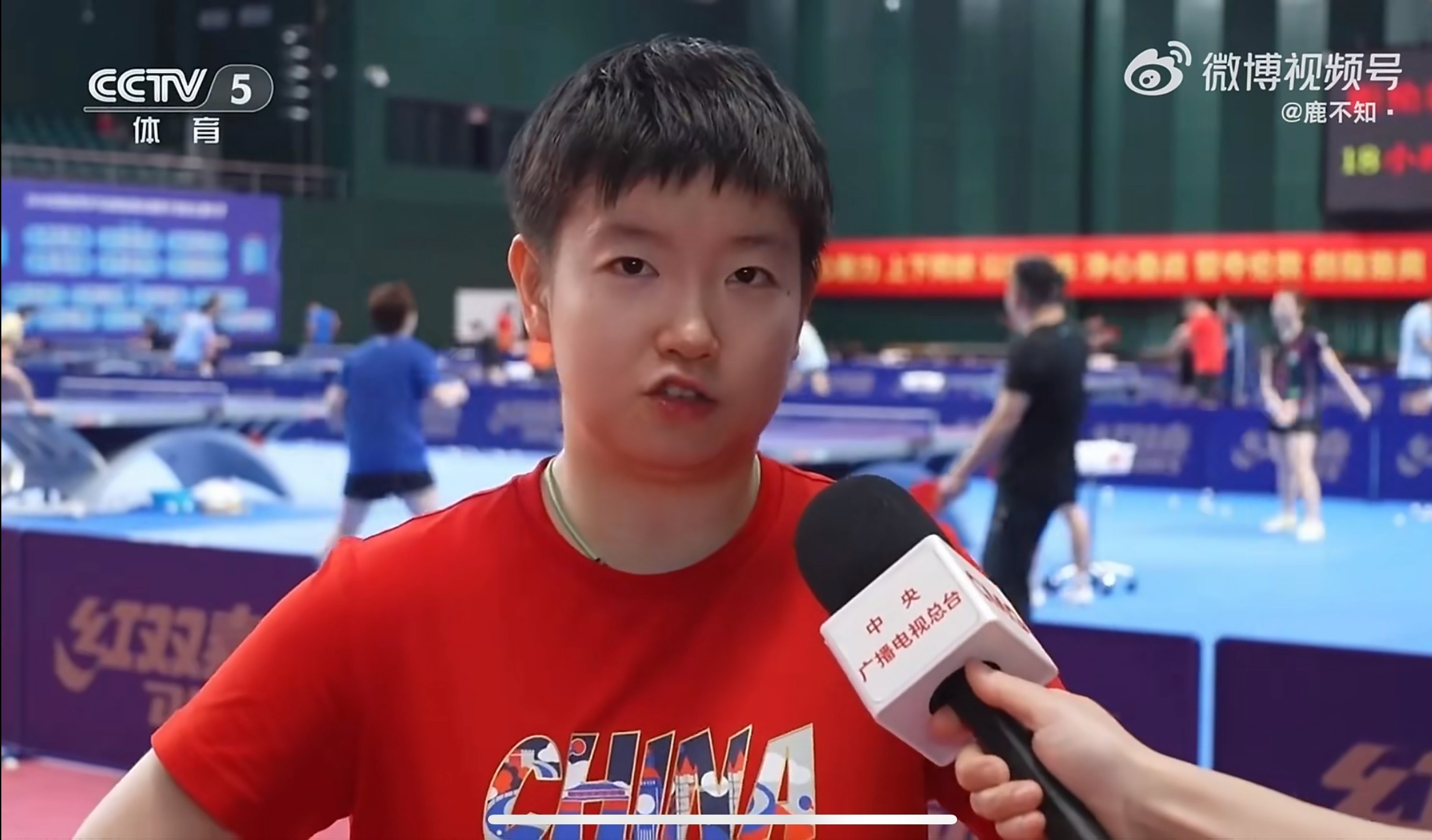 又换新绳了（好久没看我女穿红色 