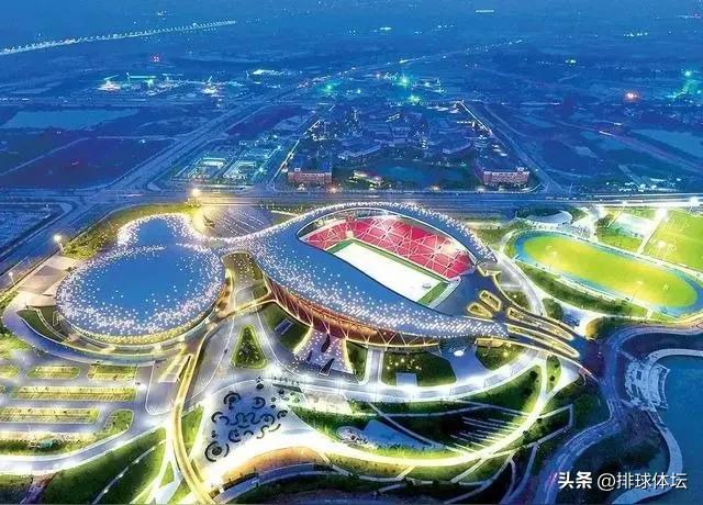 今天11月6日全运会部分赛程信息：
​跳水
● 10:00，女双10米台预赛；