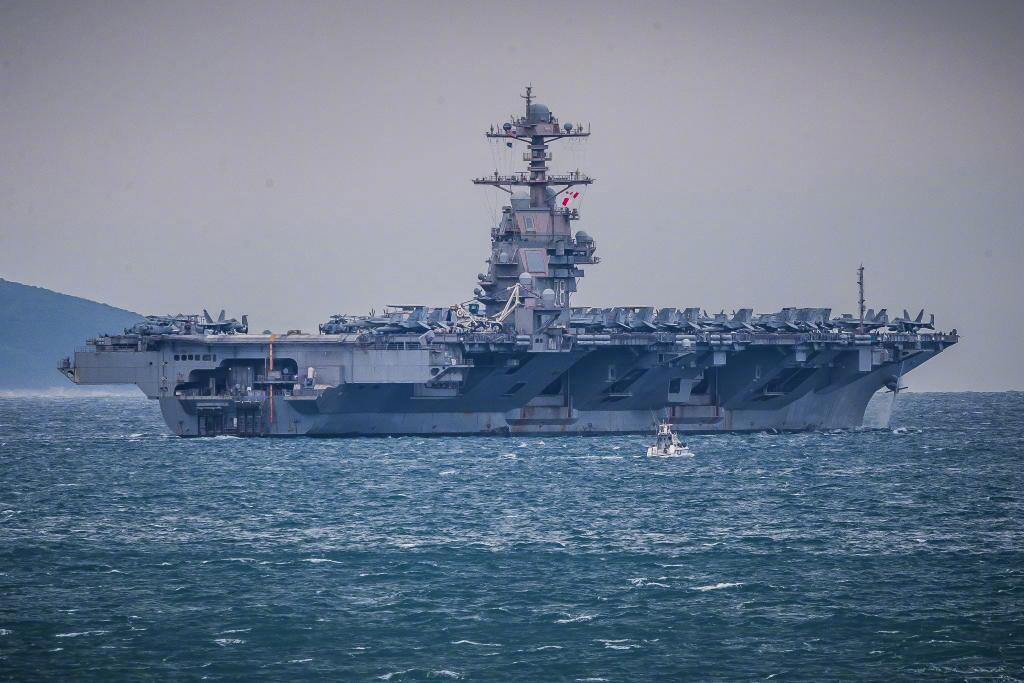 #美国福特号航母至少一年无法出海#【美“福特”号航母要大修 至少一年无法出海】据