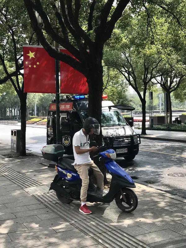 中国被公认为世界上最安全的大国，这可不是吹的。美国盖洛普《2025年全球安全报告