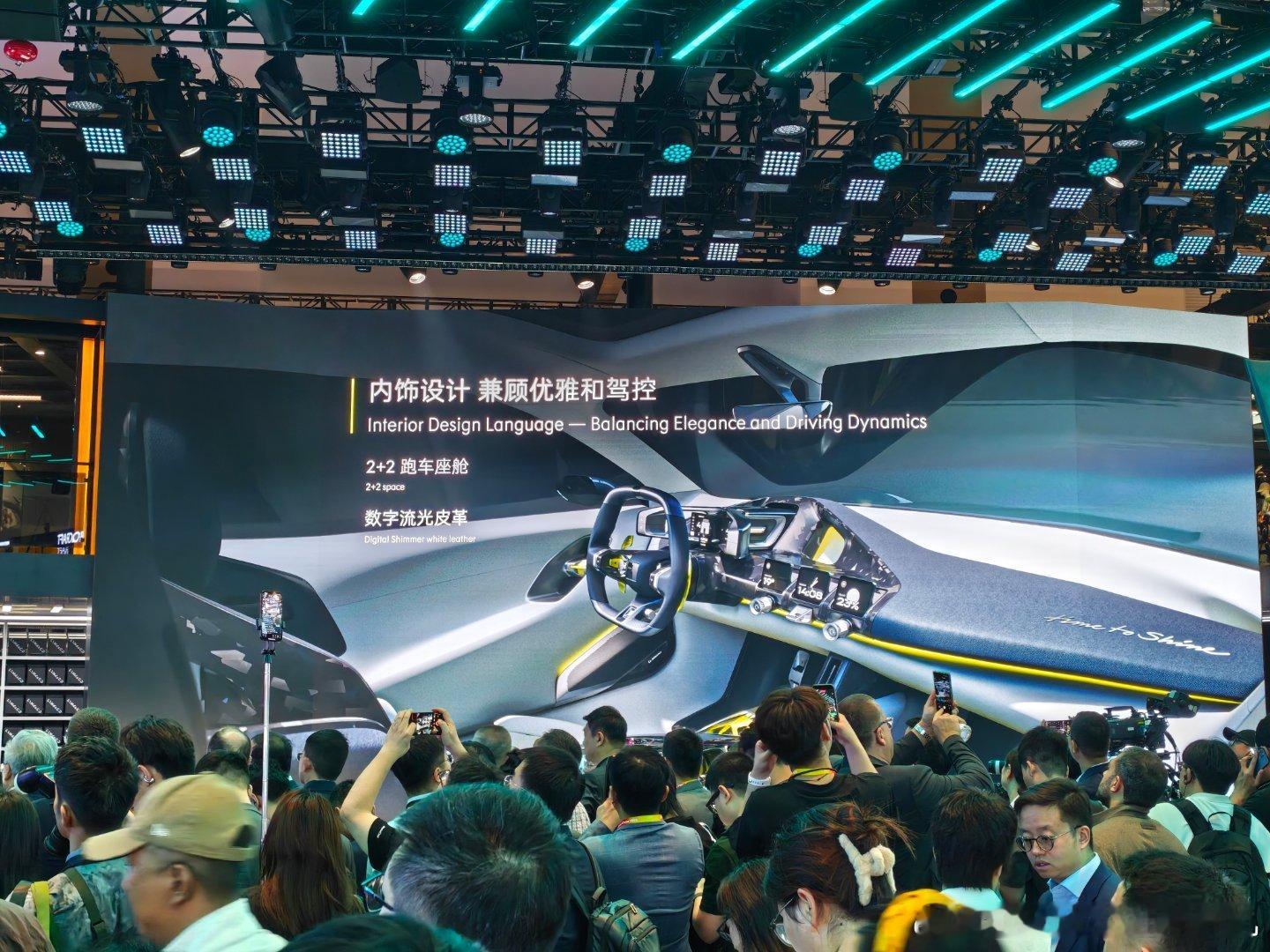 以运动、性能为卖点的品牌很多，但只有领克敢说自己是“中国汽车第一运动品牌”！领克