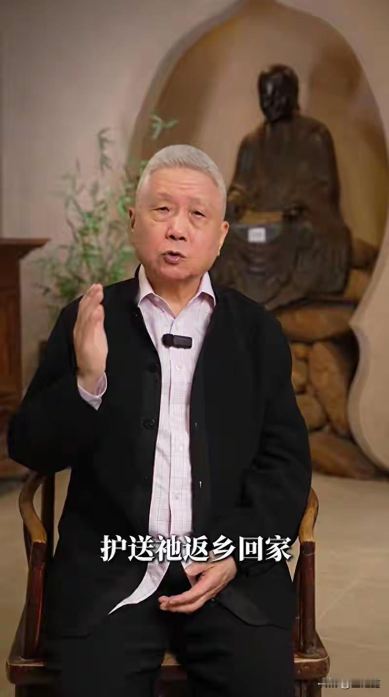近日，一尊在观复博物馆公开展出二十年的佛像，被网友指出与2000年海口五公祠失窃
