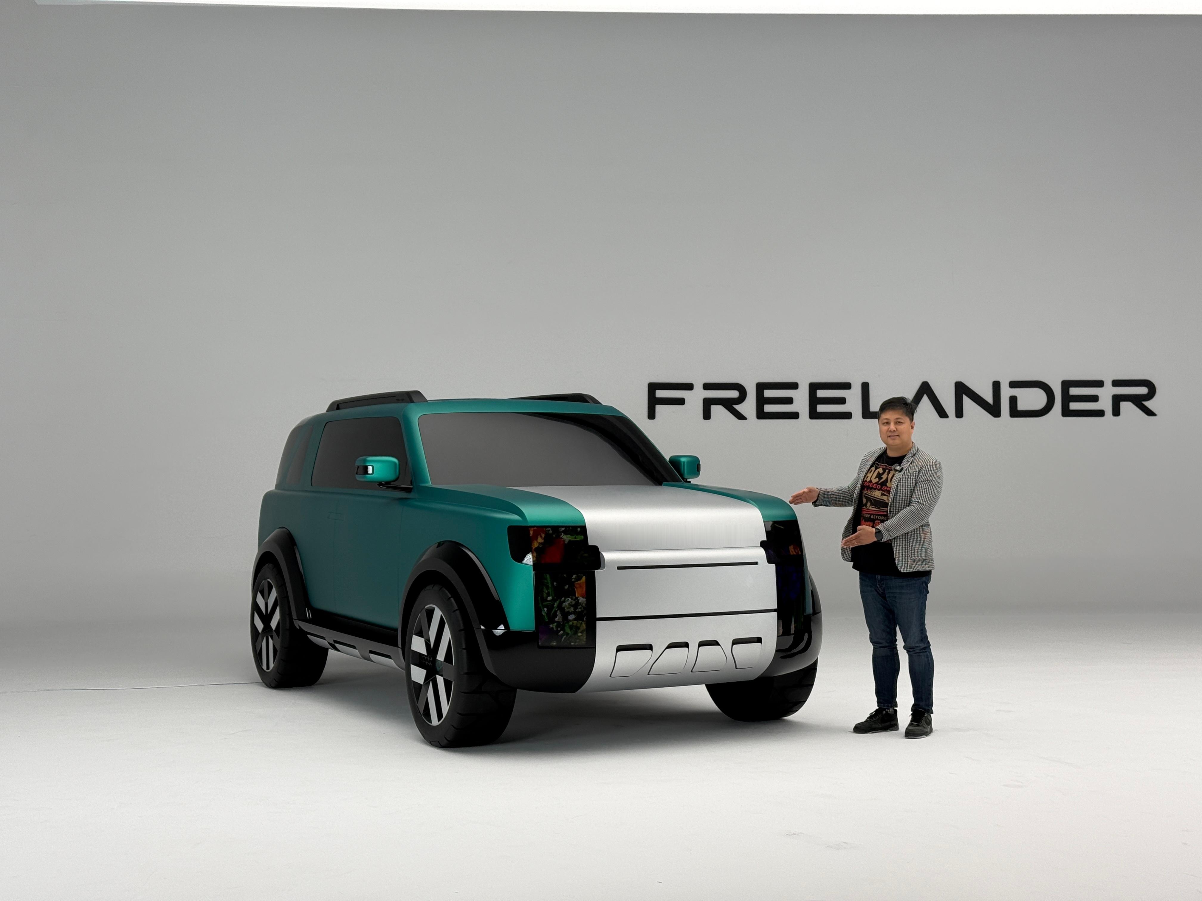 FREELANDER 神行者的第一款量产车，现在看来应该是命名为神行者8了，设计