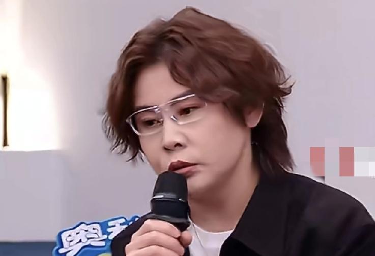 王濛因为不肯改一个游戏规则，丢掉了200万的综艺合约。
节目组想让她在游戏里放