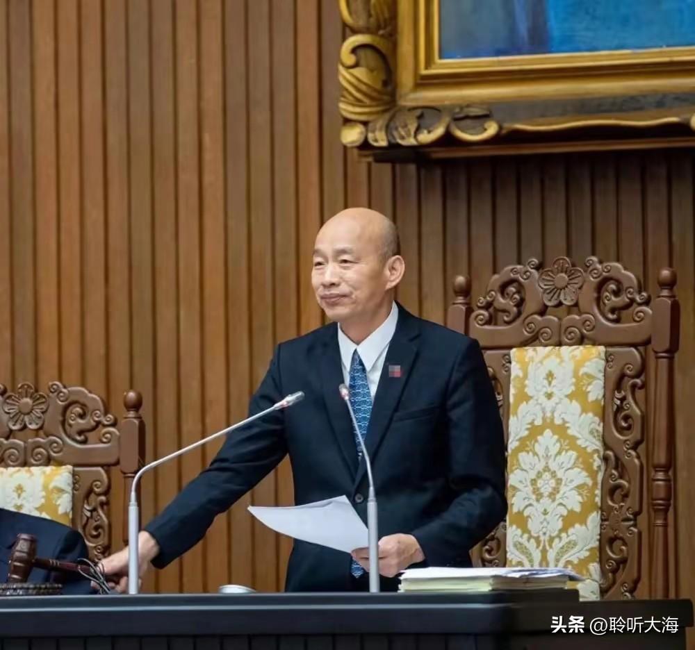同党质询都要硬拦，韩国瑜真的只是在维护程序吗？我看根本不是，这步棋藏的是他自己的