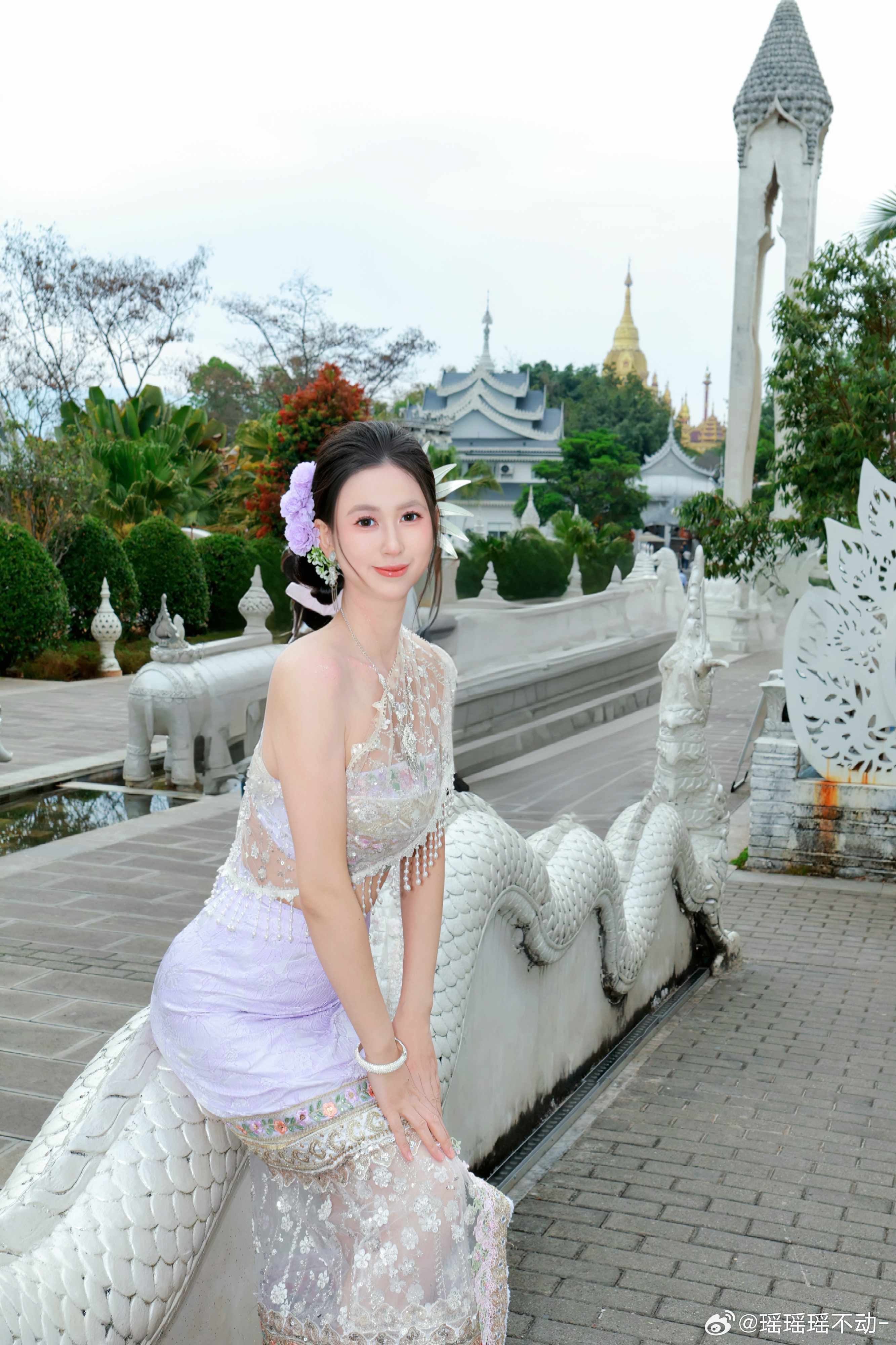 为妃作傣🦚芒市·勐焕银塔