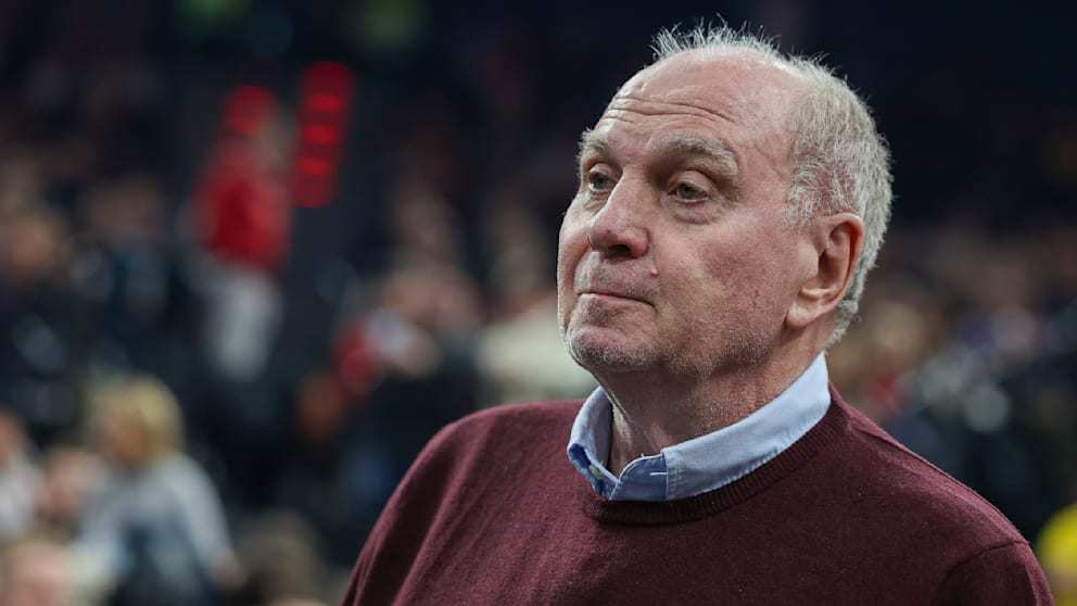 赫内斯对《踢球者》谈及本赛季可能的奖杯。• 关于德甲：“现在我们已经将联赛冠军收