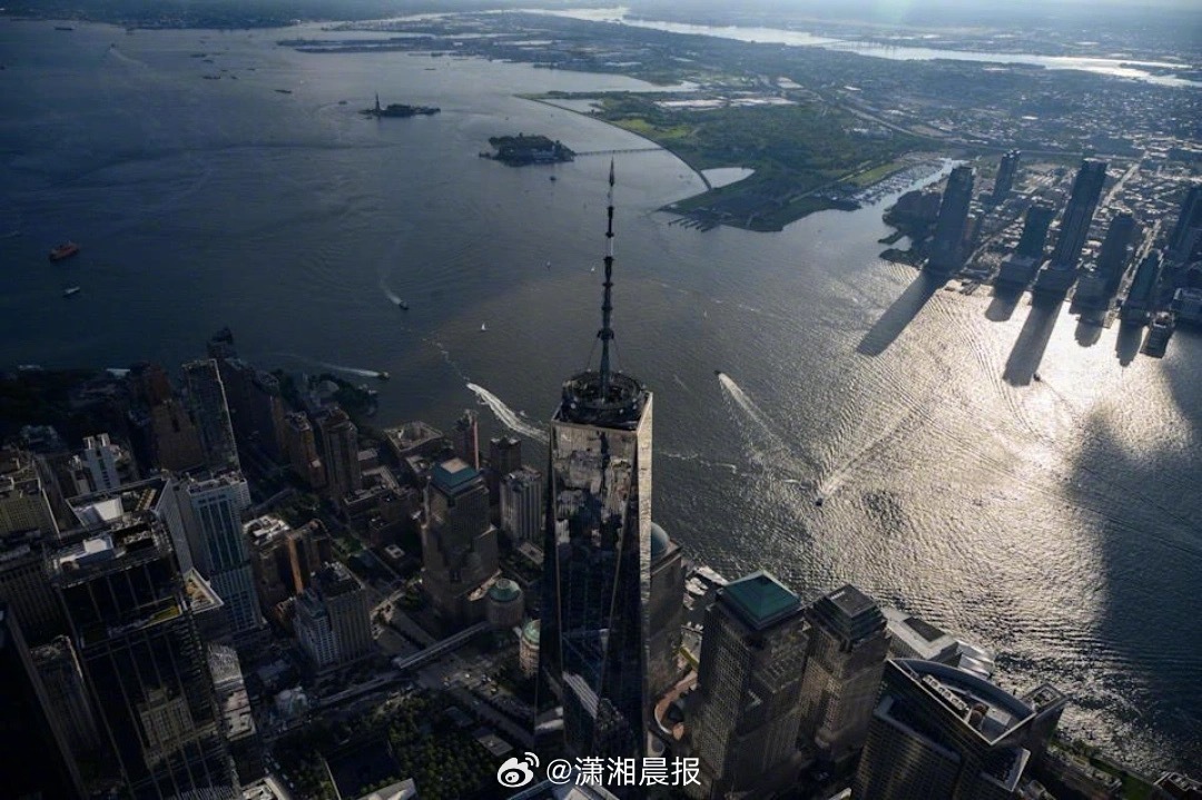 【#纽约正在下沉每年超5毫米#，#都市建筑太重成为纽约下沉原因之一#】国际期刊《
