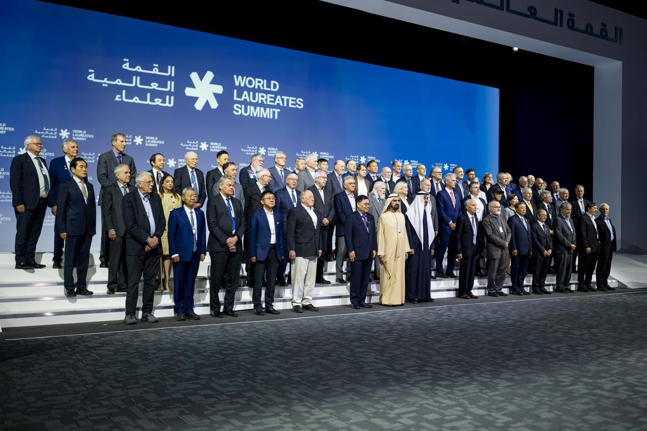 新闻快讯——阿联酋迪拜酋长穆罕默德殿下与阿布扎比王储穆罕默德·本·扎耶德共同出席