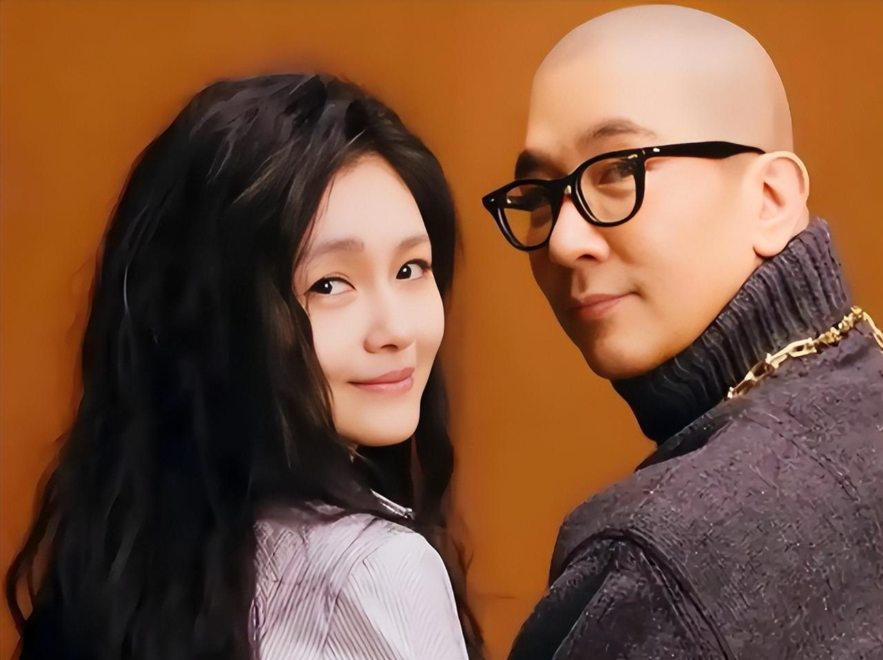 大S的遗愿被曝是希望大家放下恩怨，照顾好两个孩子，感觉也就汪小菲这边做到了。
 