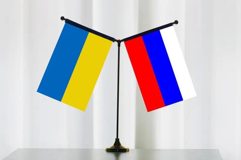 特朗普说俄乌谈判没有最后期限，这说法挺耐人寻味。从他的角度看，或许是觉得俄乌冲突