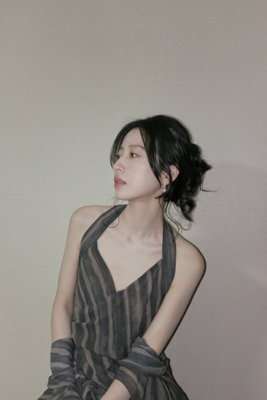 周雨彤踏光启程，以初心为缀是我们清醒坚韧、聪慧仁德的孙太真呀，期待《太平年》播出