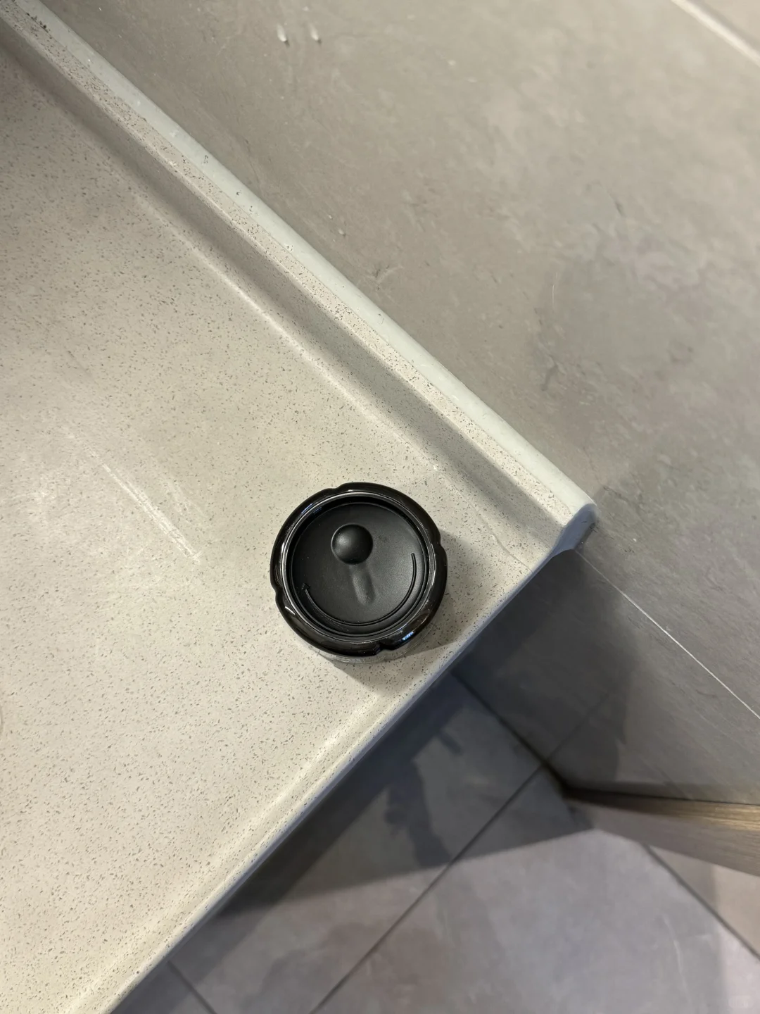 王一博 确定这是人用的吗。。。。