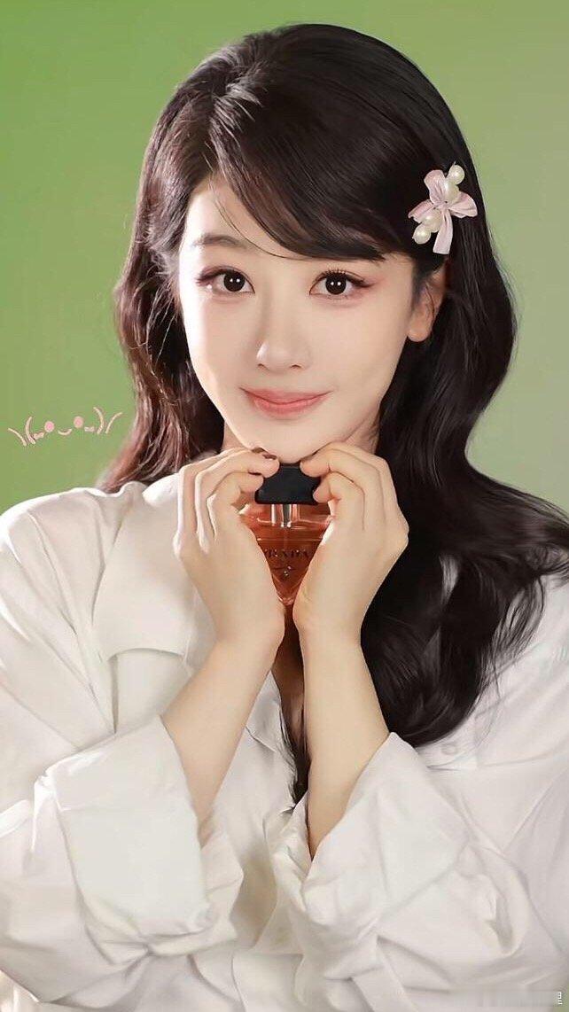 美好的杨紫可爱又清新 