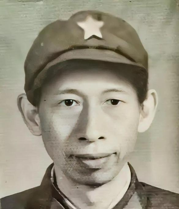 1956年，中南大学学生王明健在毕业前一天，突然被两名没有任何军衔与职务的神秘军