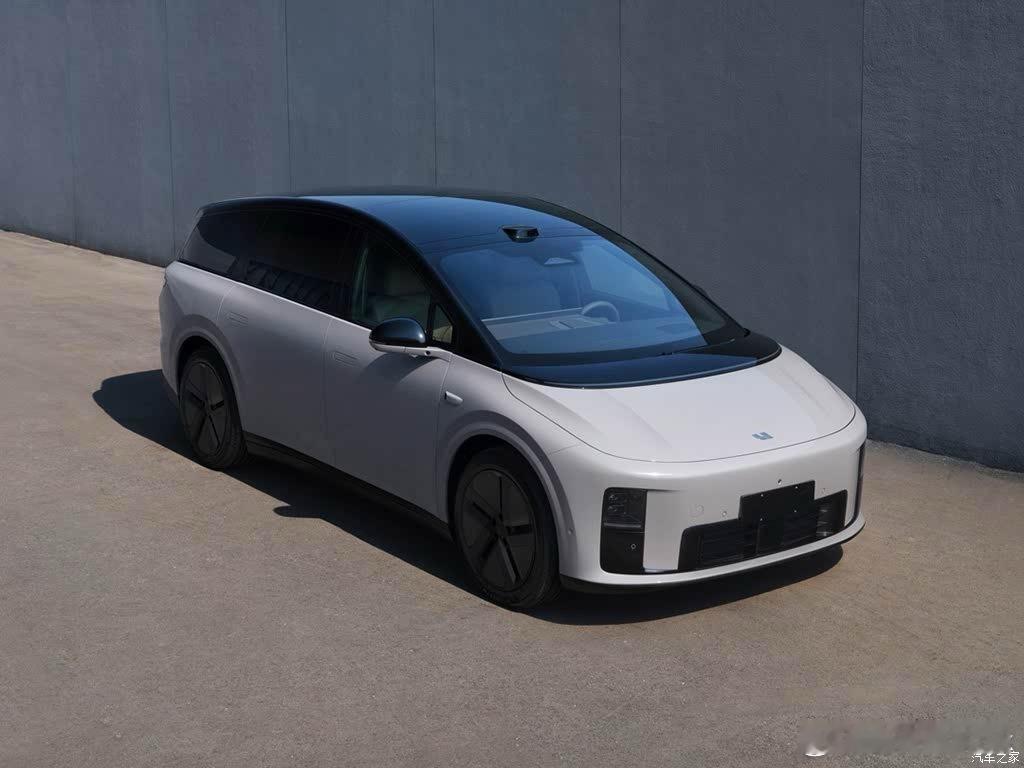 理想i8开起来怎么样大v聊车 总结一下，理想i8是一辆理想之前做的好的地方依然特
