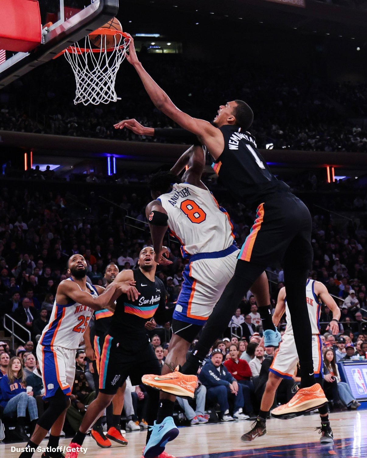 👽马刺vs尼克斯