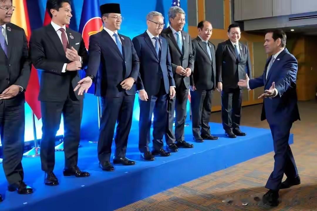因以色列相关政策分歧，美马之间外交摩擦升温。美国国务院召见马来西亚驻美大使，就马