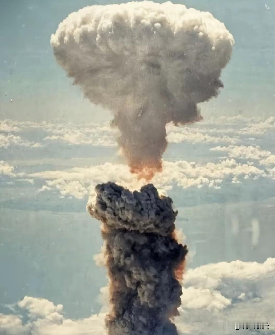 日本之所以无条件投降，本以为日本“吞下”两颗美国原子弹所致，可事实真相却是，当时