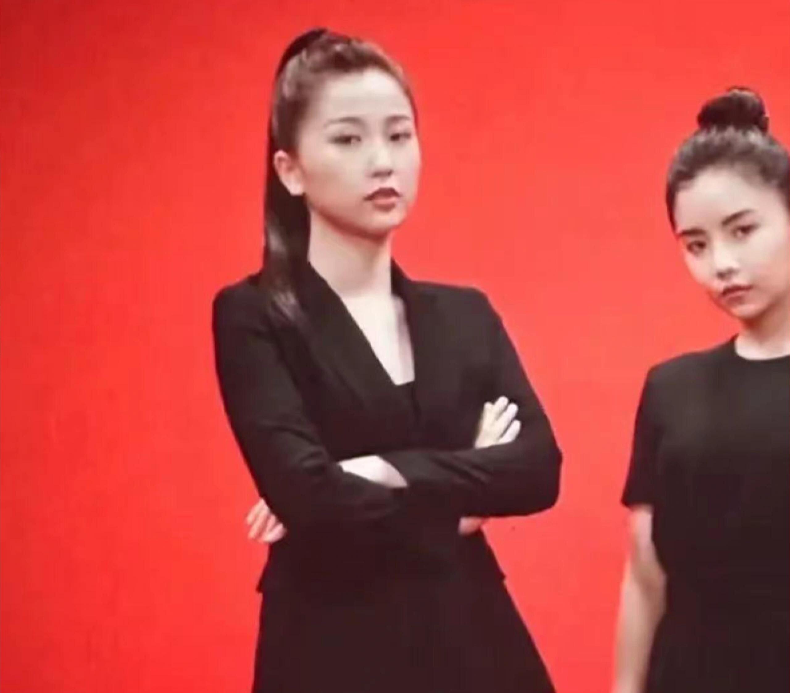 虞书欣真的好像微商女王[允悲][允悲] ​​​