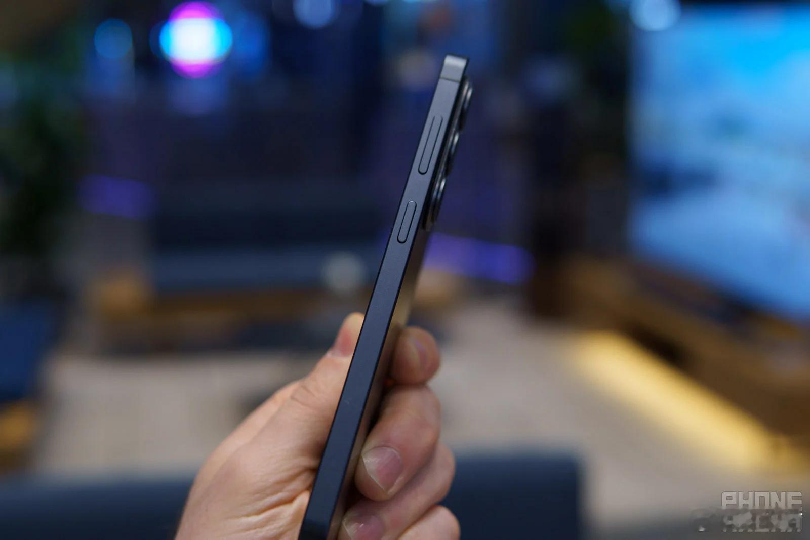 iPhone 15 Pro Max用钛合金边框三星Galaxy S24 Ultr