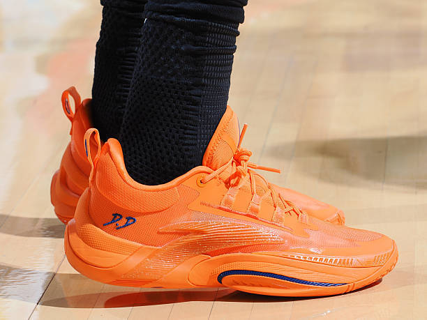 唐特·迪温琴佐 · 安踏 瞬息森林狼vs步行者