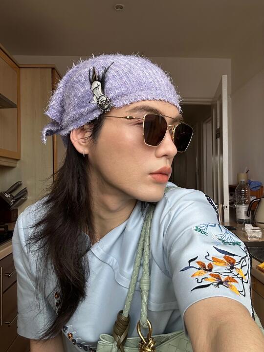 没人觉得这个叫DuoLipa的博主有点自恋吗