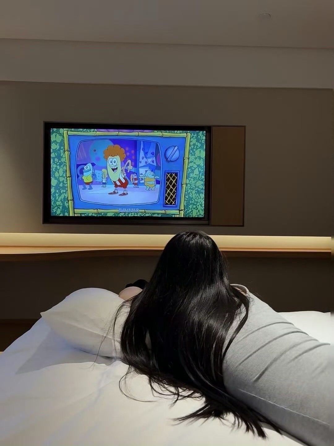 有我这样的女朋友在家等着 你几点回家  