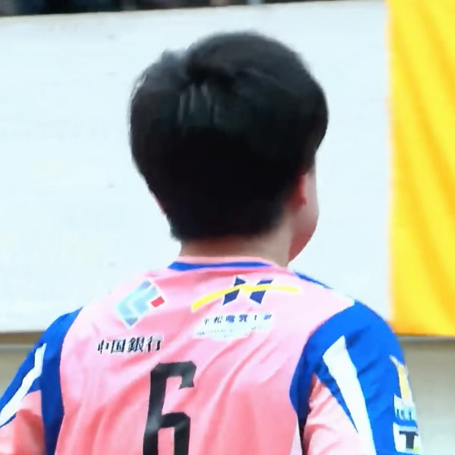 婴儿脸颊👈 ​​​