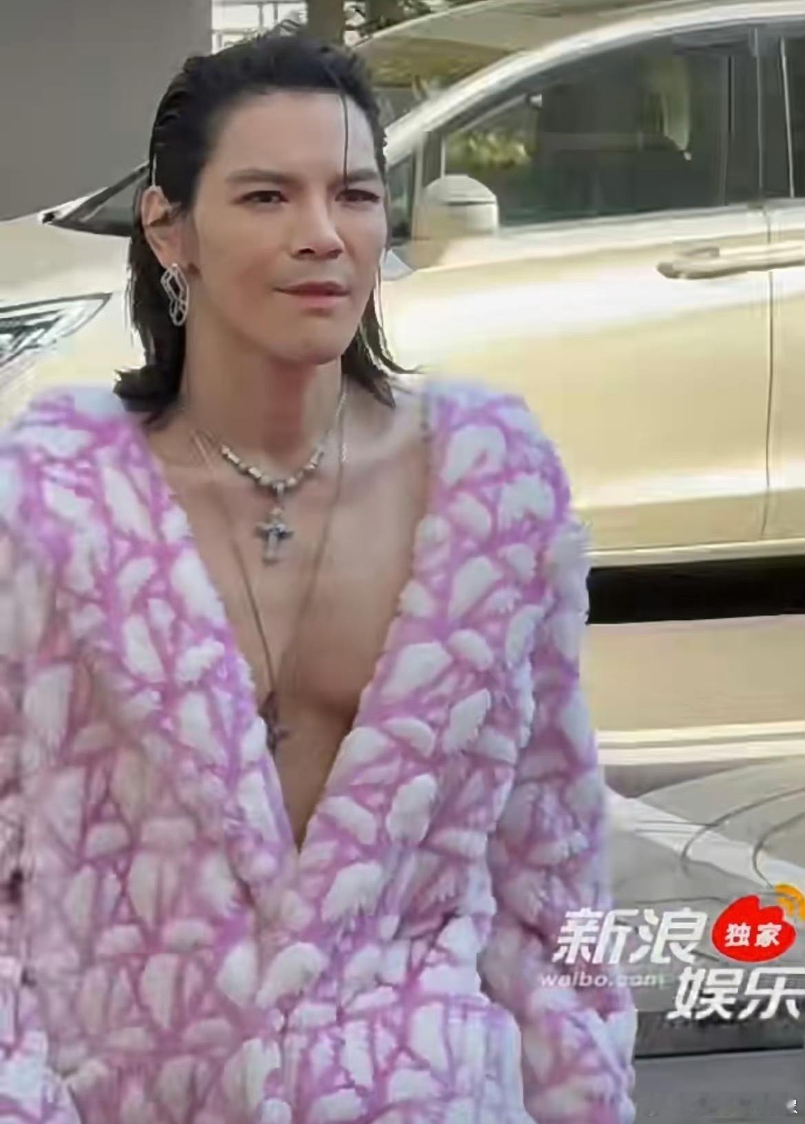 #向佐郭碧婷 再见爱人#怎么感觉向佐比郭碧婷更能演好小时代 ​ ​​​