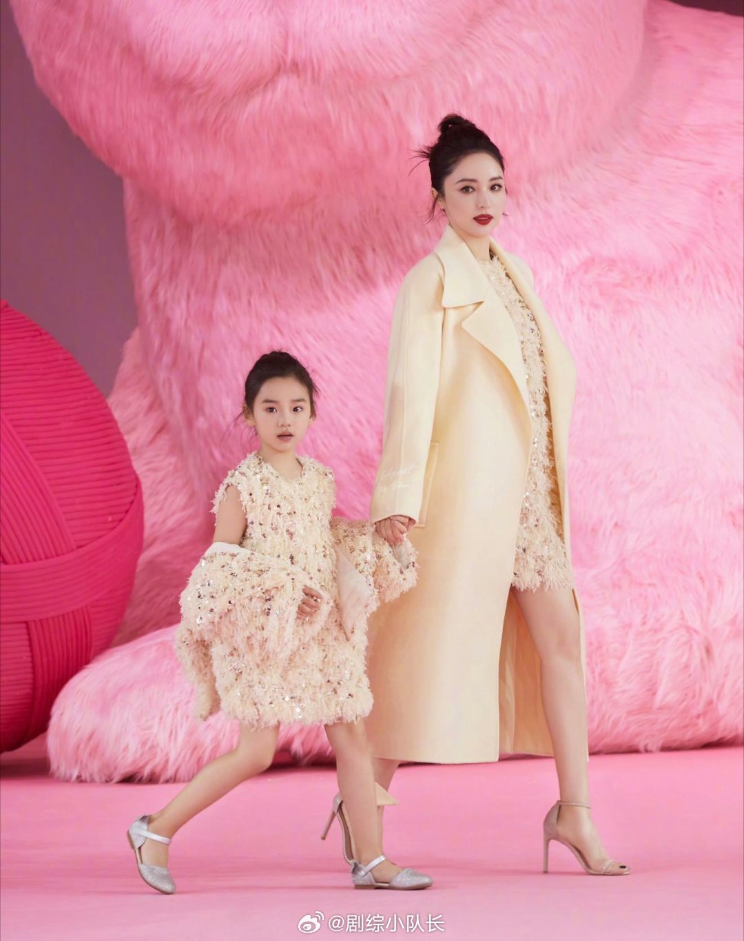 仿佛看到了董璇带小酒窝的样子我们的爸爸姥姥付出爱，叶泽传递爱。董璇说得对，原件什