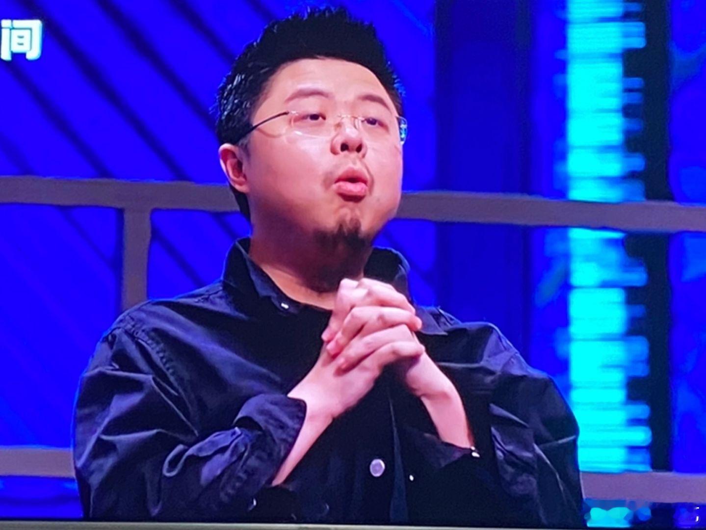 #我的精神内耗被呼兰治好了#听到呼兰的脱口秀会让人重新审视自己的生活，学会放下焦