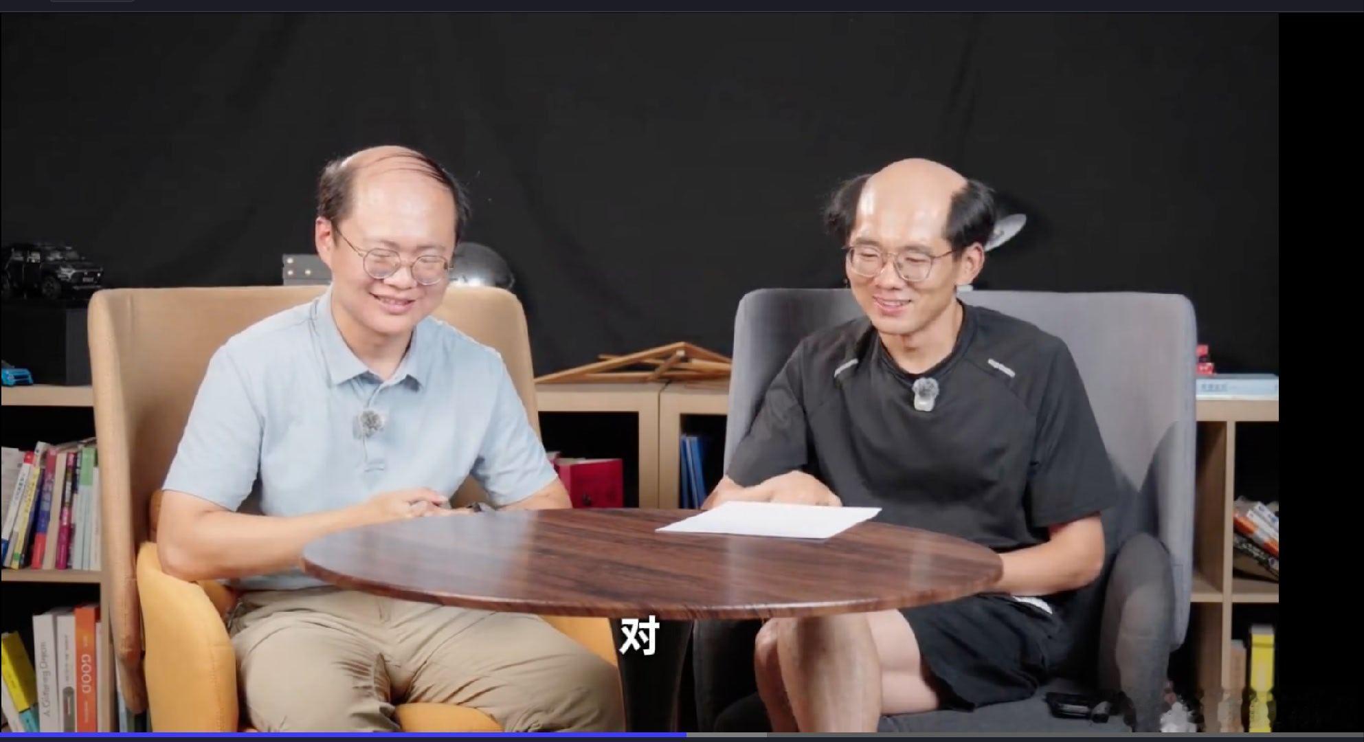 现在AI进化的太强了[二哈]我和都觉得这个特效毫无AI感下一期是《石头和饺子观看