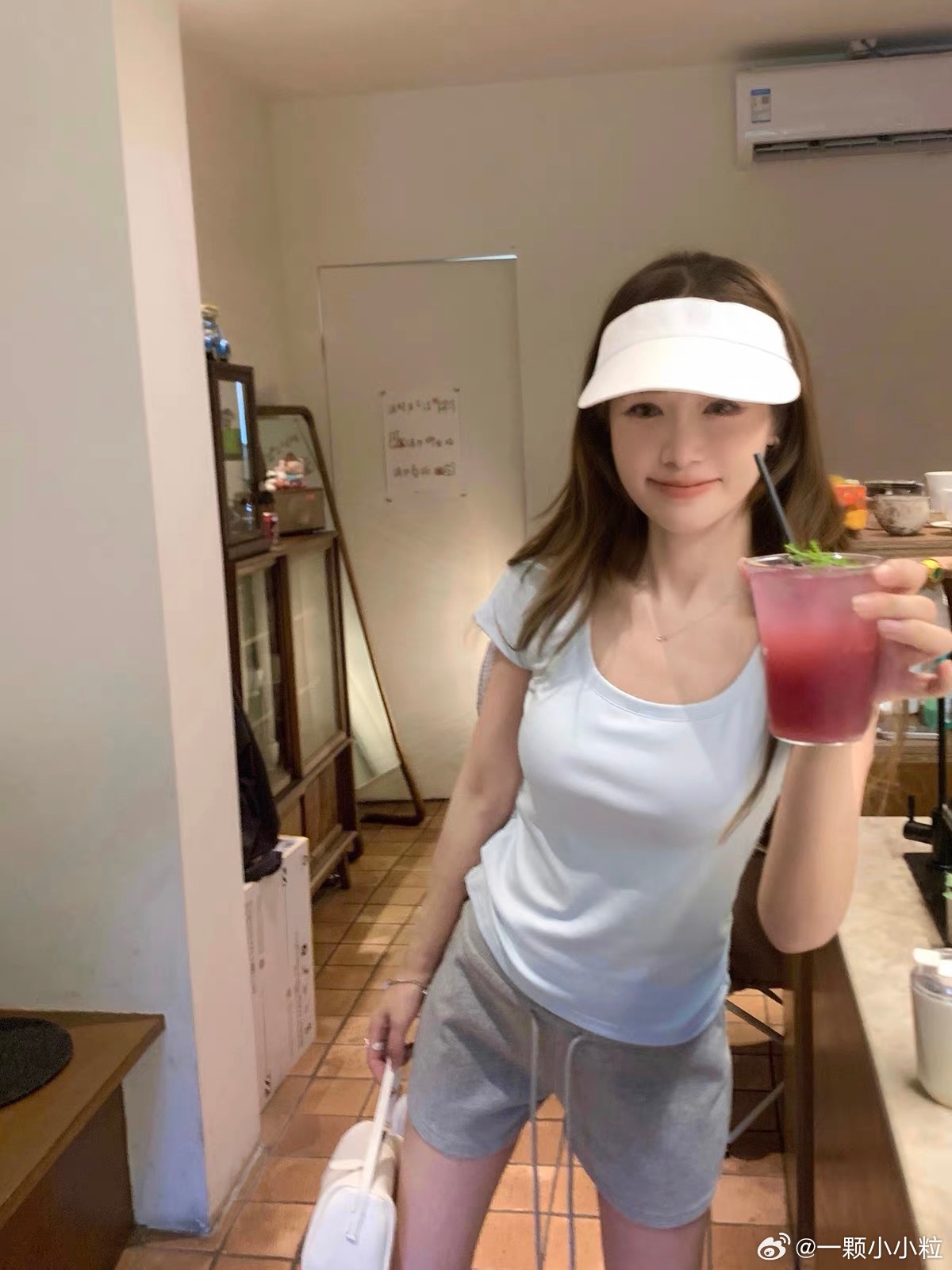 这款加🛒吧   我们直接清掉 （是去年我们非常看好的冰皮tee面料  蓝色囤多