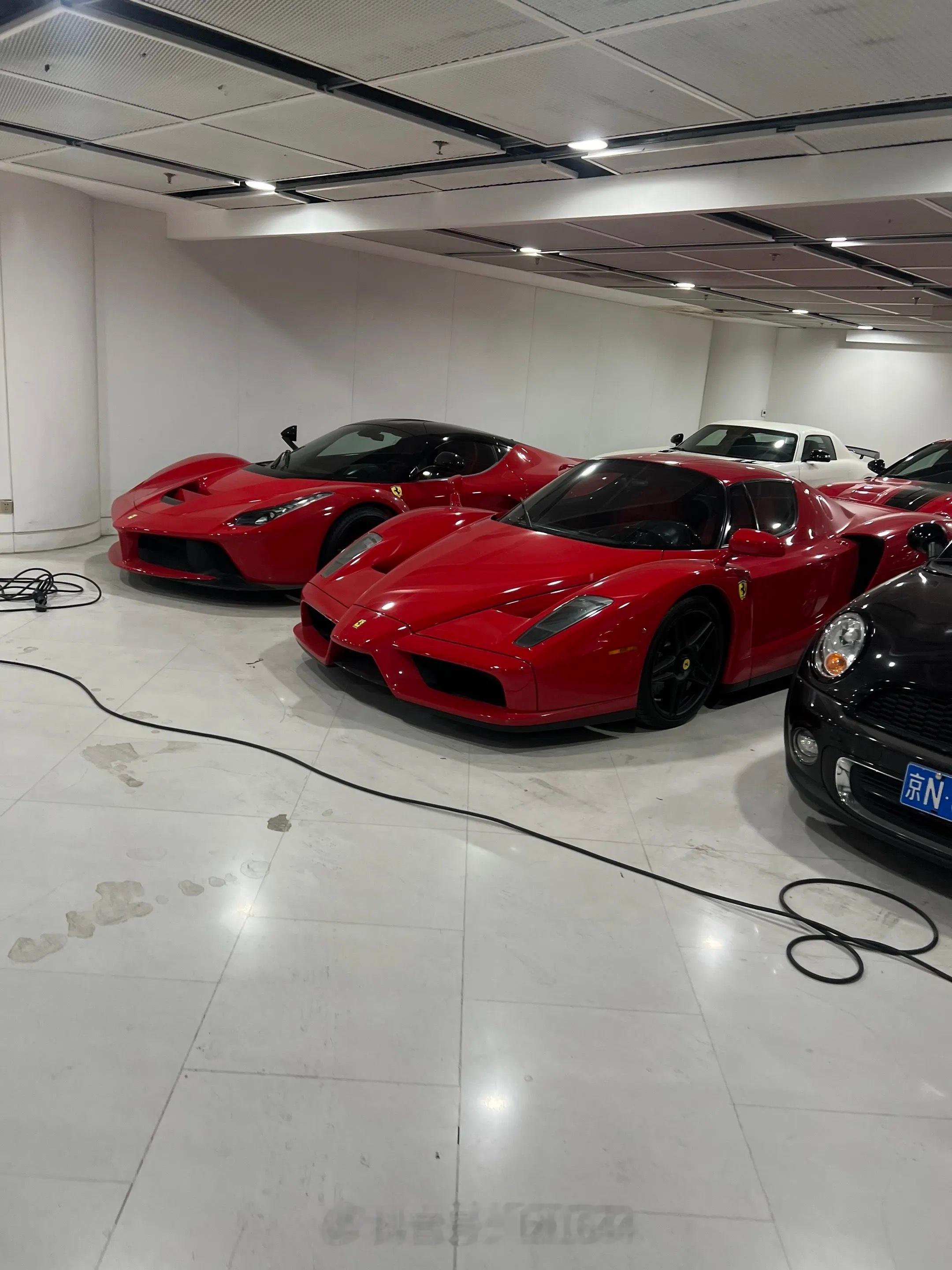 国内某神级大佬的车库没想到还有好几台MINI 天津·中国天津自由贸易试验区