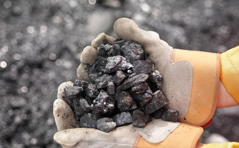 中方“斩首”警告删除，日方误以为中国软了，没想到更狠的一招！中国限制镓锗出口，日