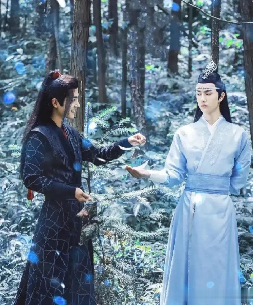  

时移事往，悠悠一刹，转眼间，《陈情令》这部古装剧已经开播四周年！白驹过隙，