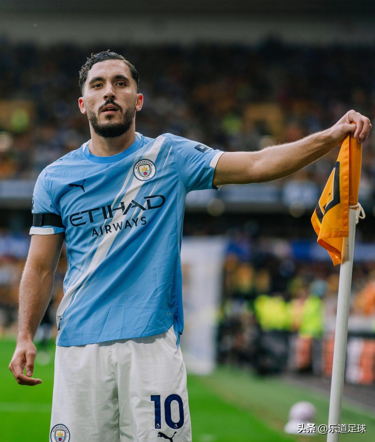 关键不在于花了多少钱，而在于“怎么花”。👏 
🔸 哲凯赖什和埃泽在阿森纳表现